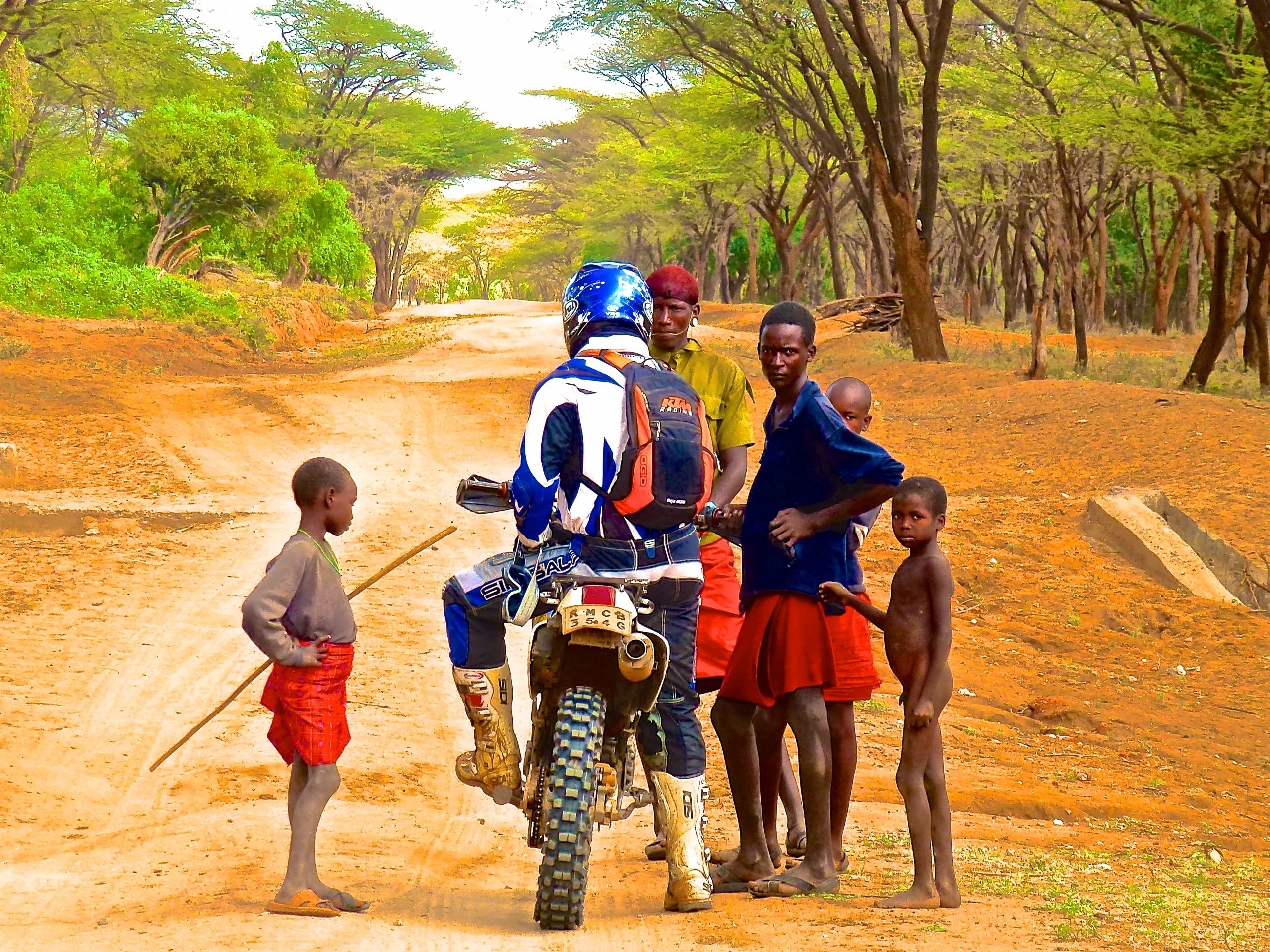 Read more about the article A magnificent tour by motorbike across the best corners of South Kenya
